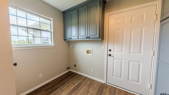 5300 N State Highway 37, Winnsboro, TX 75494