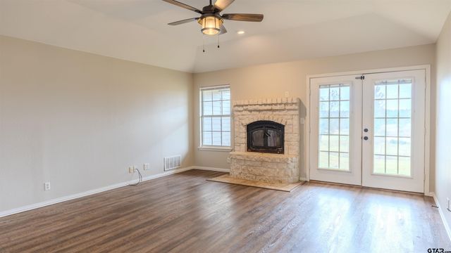 5300 N State Highway 37, Winnsboro, TX 75494