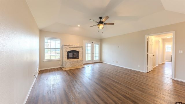 5300 N State Highway 37, Winnsboro, TX 75494