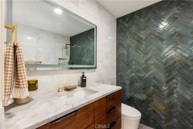 1735 N Fuller Avenue 445, Los Angeles, CA 90046