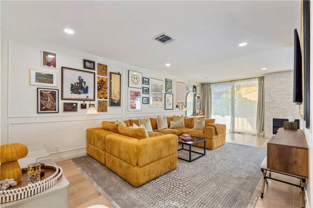 1735 N Fuller Avenue 445, Los Angeles, CA 90046