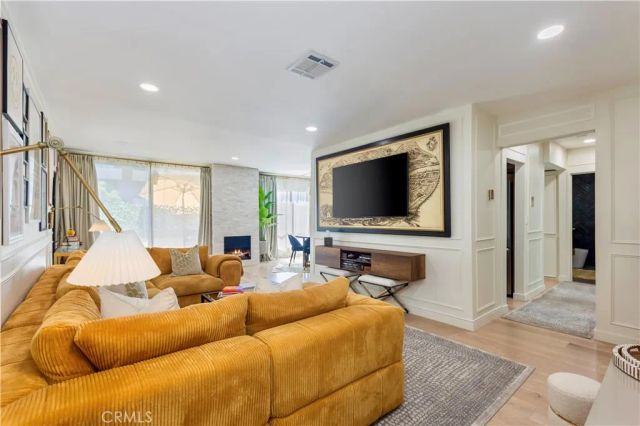 1735 N Fuller Avenue 445, Los Angeles, CA 90046