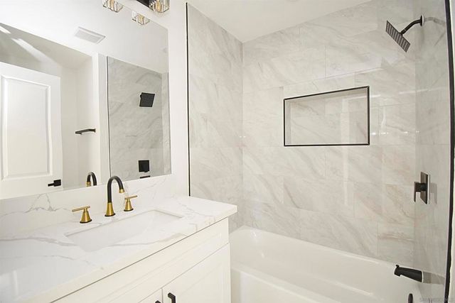 125 DATE STREET, Chula Vista, CA 91911