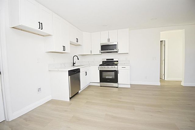 125 DATE STREET, Chula Vista, CA 91911