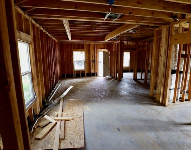 810 Saint Joseph St, Alice, TX 78332