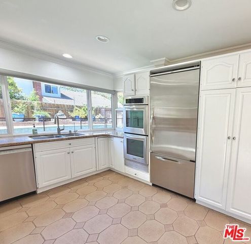 1615 Wellington Place, Westlake Village, CA 91361