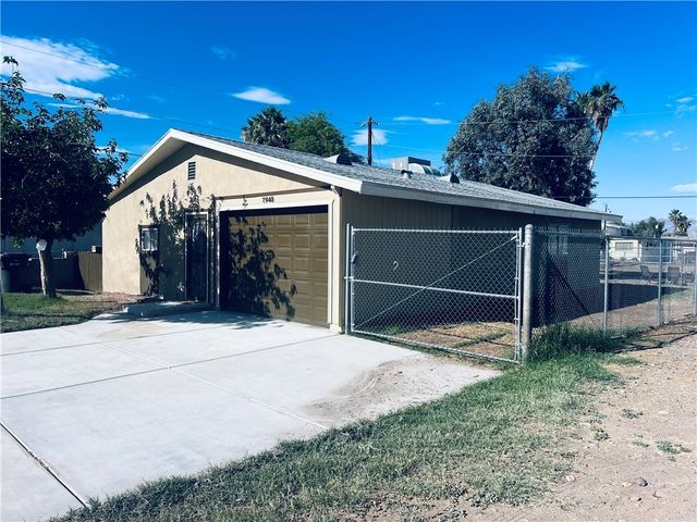 1948 Castleberry Lane, Bullhead City, AZ 86442