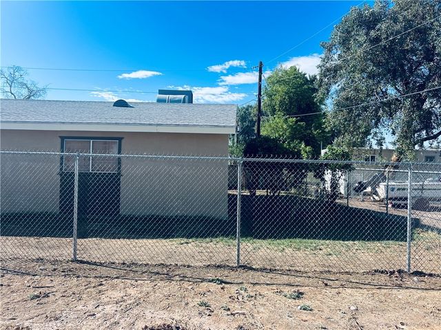 1948 Castleberry Lane, Bullhead City, AZ 86442