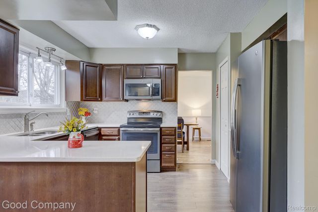 42293 Saltz Road, Canton Charter Township, MI 48187