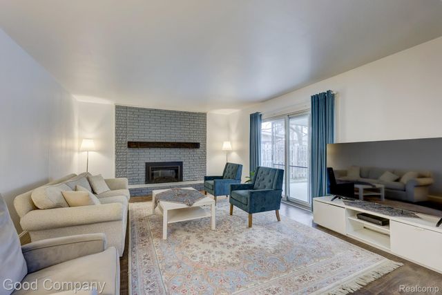 42293 Saltz Road, Canton Charter Township, MI 48187