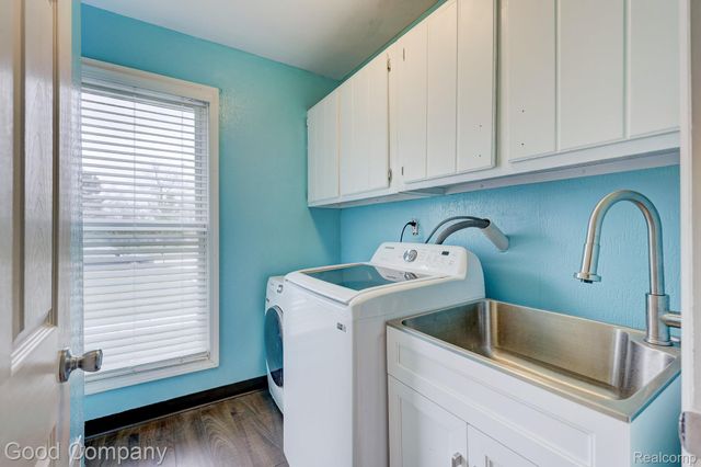 42293 Saltz Road, Canton Charter Township, MI 48187