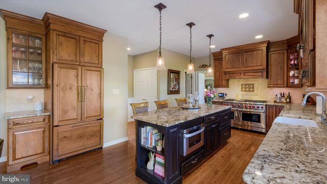4805 CHESHIRE RD, Doylestown, PA 18902