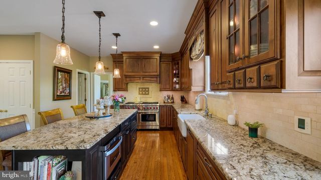 4805 CHESHIRE RD, Doylestown, PA 18902