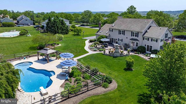 4805 CHESHIRE RD, Doylestown, PA 18902