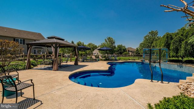 4805 CHESHIRE RD, Doylestown, PA 18902