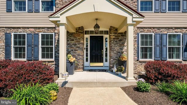 4805 CHESHIRE RD, Doylestown, PA 18902