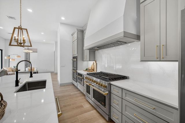 18240 SE Heritage Drive, Tequesta, FL 33469