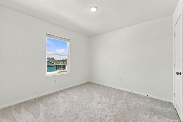 4618 LEGACY TRL, Von Ormy, TX 78073