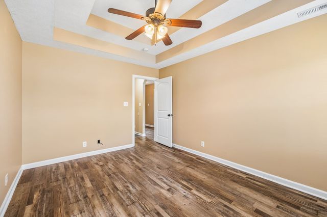 1115 Freedom Dr, Clarksville, TN 37042