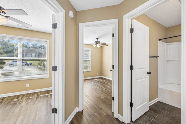 1115 Freedom Dr, Clarksville, TN 37042