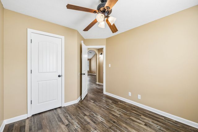 1115 Freedom Dr, Clarksville, TN 37042