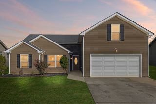 1115 Freedom Dr, Clarksville, TN 37042
