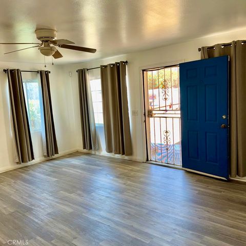 9327 9th, Hesperia, CA 92345