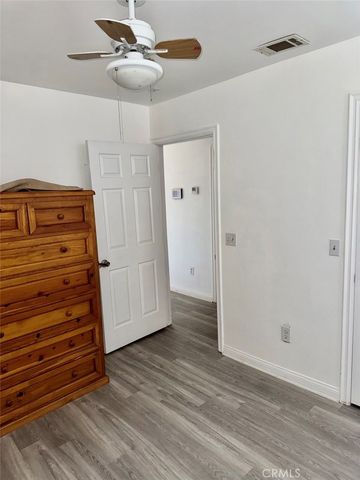 9327 9th, Hesperia, CA 92345