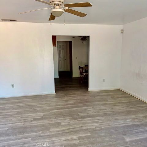 9327 9th, Hesperia, CA 92345