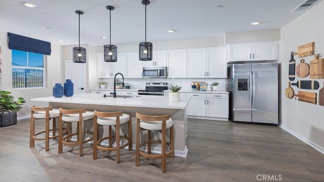33269 Opal Glass Drive, French Valley, CA 92596