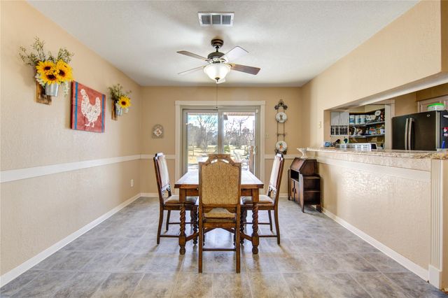 2465 Ryan Drive, Alvin, TX 77511