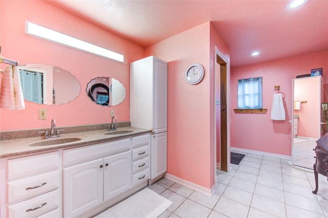 2465 Ryan Drive, Alvin, TX 77511