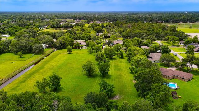 2465 Ryan Drive, Alvin, TX 77511