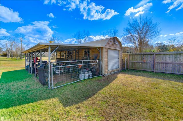 2465 Ryan Drive, Alvin, TX 77511