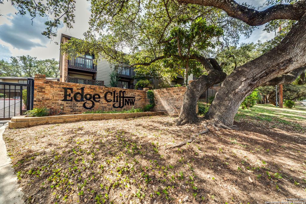11815 Vance Jackson Rd # E-501, San Antonio, TX 78230
