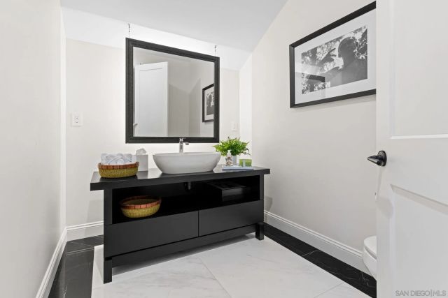 13995 Mira Montana Dr, Del Mar, CA 92014