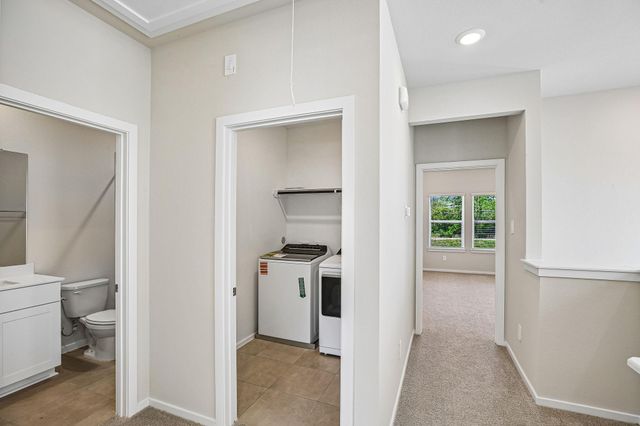 633 Sand Dollar Drive, Kemah, TX 77565