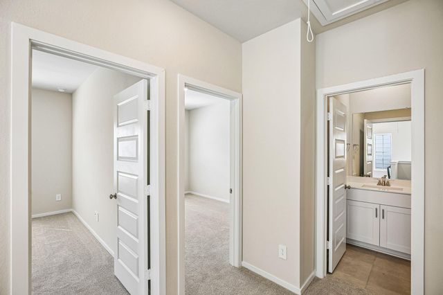 633 Sand Dollar Drive, Kemah, TX 77565