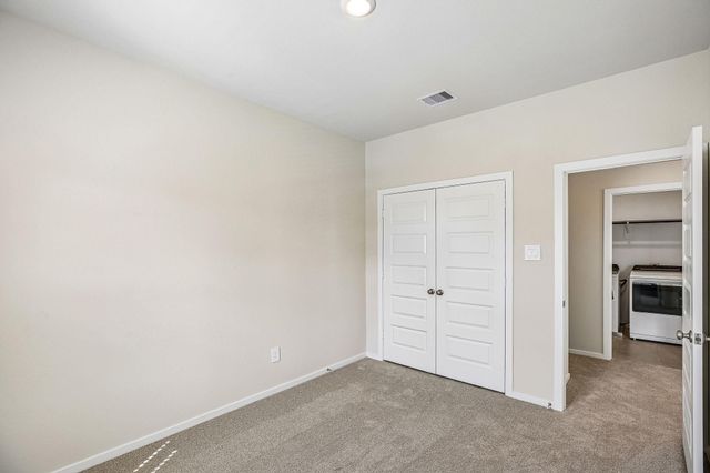 633 Sand Dollar Drive, Kemah, TX 77565