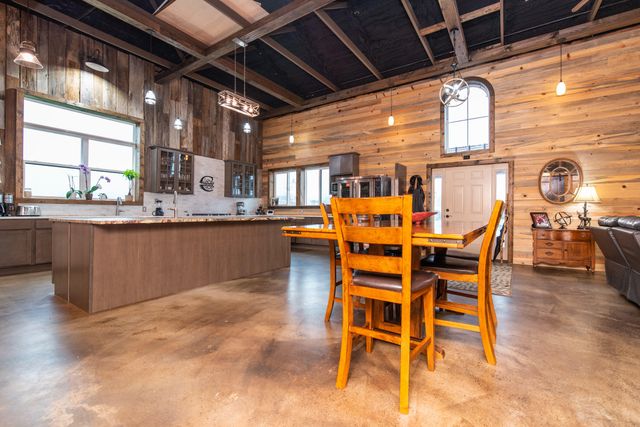 4160 Lexington Road, Harrodsburg, KY 40330