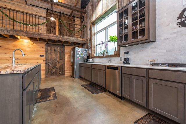 4160 Lexington Road, Harrodsburg, KY 40330