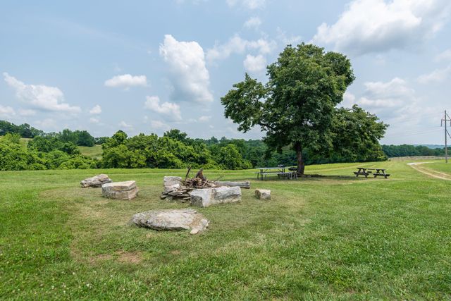 4160 Lexington Road, Harrodsburg, KY 40330