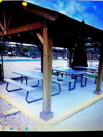 11129 S 84th Avenue 3B, Palos Hills, IL 60465