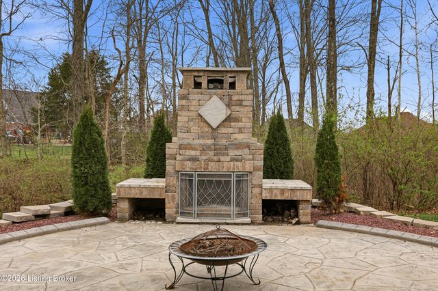 11513 Garden Cove Ct, Louisville, KY 40291