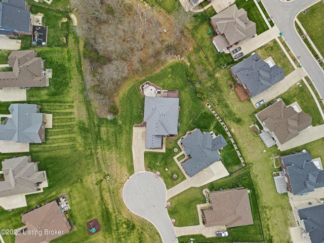 11513 Garden Cove Ct, Louisville, KY 40291
