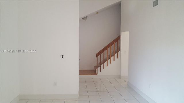 11860 SW 92nd Ln, Miami, FL 33186