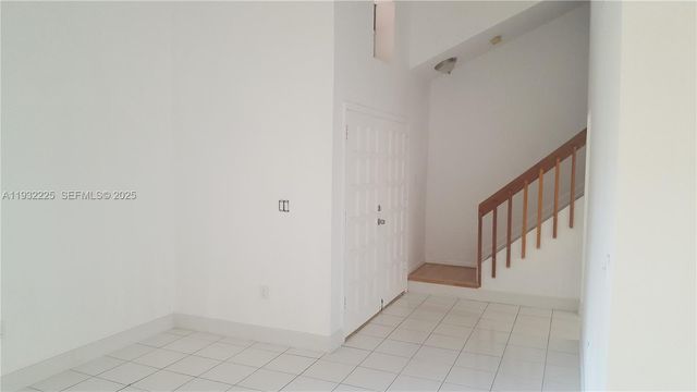 11860 SW 92nd Ln, Miami, FL 33186