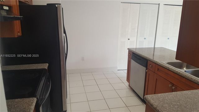 11860 SW 92nd Ln, Miami, FL 33186