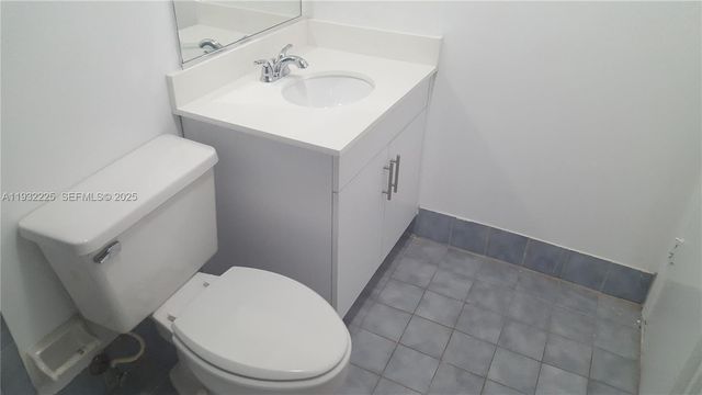 11860 SW 92nd Ln, Miami, FL 33186