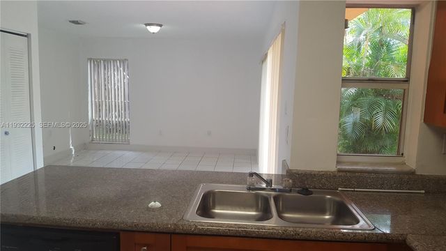 11860 SW 92nd Ln, Miami, FL 33186